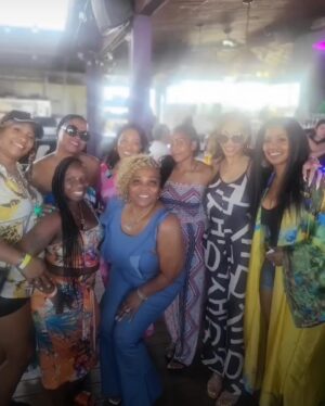 Jeanette Branch Instagram - Truly enjoyed Swag Sunday Brunch with these beautiful women.  @laverne.518  you did it again. ❤️❤️💕🌸🌸#AJFam #SmokeFam @jojolinning  @candygirl0526