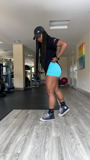 Jeanté Godlock Instagram - get it done. especially when you don’t feel like it. 🖤💚

the fit: 
shirt: courtesy of paramount plus 😜
shorts: @gymshark 
hat/socks: @nike 
hydration: @hydroflask