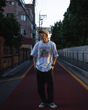 Jed Chung Instagram - 涼涼的首爾彈彈的貝果辣辣的年糕鬆鬆的我🇰🇷