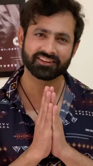 Jeet Raidutt Instagram - Namastey 🙏🏻 ji full Desi style #dialogue 
#actingtips #voiceacting #actingislife #actingadvice #bollywood #bollywoodmovies #bollywoodnews #reels #reelitfeelit🧚🏼‍♀️ #reelvideos #reelsinstagram