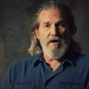 Jeff Bridges Instagram - I’m pretty laid back about most things, but you know what I learned about recently that really gets my goat? Plastic pollution is a way bigger problem than most of us realize.  @PlasticPollutes is working to stop plastic pollution at the source by educating as many people as possible about the problem. They pressure corporations to reduce or improve their packaging and push politicians to create better legislation. Will you join me in giving a gift to support their good work? Make a donation at bit.ly/DonateToStopPlastic