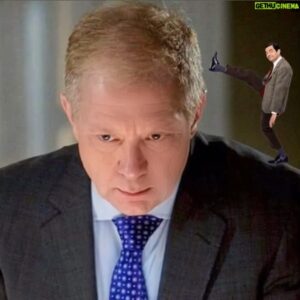 Jeff Perry Instagram - We have a WINNER for the #myelf challenge! Thank you @lauramazuren for this perfect creation 🥳🎁🤣🙌🎄
#beanonbeene #elfontheshelf #happyholidays #mrbean #cyrusbeene #scandal