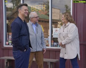 Jeff Perry Instagram - TOMORROW 3/2!!! @alaskadailyabc returns for its mid-season premiere 💥! Will Eileen survive? Tune in for the ride of your life 🙆🏻‍♂️