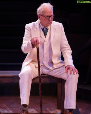 Jeff Perry Instagram - It’s been an honor to act in Anton Chekhov's Seagull, the first production launched in @steppenwolfthtr "in the round". Many thanks to all who poured their heart into this and came to see us do what we love most 👏. Until next time! ❤️