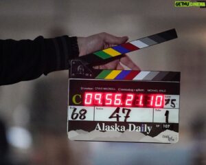 Jeff Perry Instagram - TOMORROW 3/2!!! @alaskadailyabc returns for its mid-season premiere 💥! Will Eileen survive? Tune in for the ride of your life 🙆🏻‍♂️