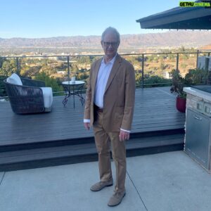 Jeff Perry Instagram - Happy Thanksgiving!! Grateful for every single one of you 🍁❤️