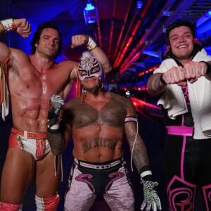 Jeff Sciullo Instagram - Teaming alongside these family members makes me miss my family.. especially my older brother..
.
Maybe one day..
.
But it definitely helped lift me up when the legendary Rey Mysterio told me “you’ve got what it takes!” Thank you @619iamlucha @dominik_35 
.
#ZekedUp