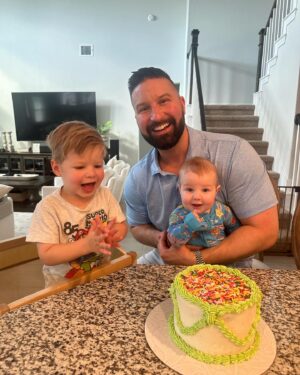 Jeff Weldon Instagram - This is 36! You know you’re getting old when your Birthday consisted of getting excited over the blacktop griddle the wife surprised you with and purchasing new patio furniture 🤷🏻‍♂️🤣 It was also really amazing to see how excited little Winston was over my Birthday and “his cake.” We got to make a wish and blow out the candles together 😭 Lastly, we got to share this joy with my best friend and twin brother, Eric, over FaceTime and cheers a drink. Here’s to 36 🍻 🎉