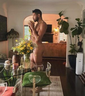 Jeffrey Bowyer-Chapman Instagram - wild flower boi 💐