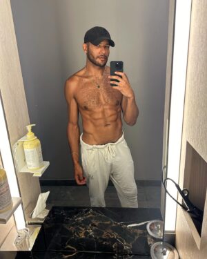 Jeffrey Bowyer-Chapman Instagram - Fuck with light…
but don’t fuck with The Light✨🫶🏾✨