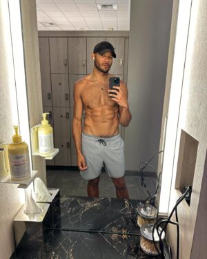 Jeffrey Bowyer-Chapman Instagram - Fuck with light…
but don’t fuck with The Light✨🫶🏾✨