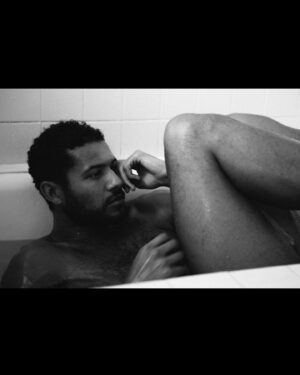 Jeffrey Bowyer-Chapman Instagram - 👁️‍🗨️🤍 
📸x @amandacrew