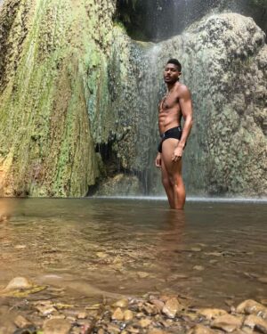 Jeffrey Bowyer-Chapman Instagram - ᶜᵃᵗᶜʰ ᵐᵉ ⁱᶠ ʸᵒᵘ ᶜᵃⁿ 🌊