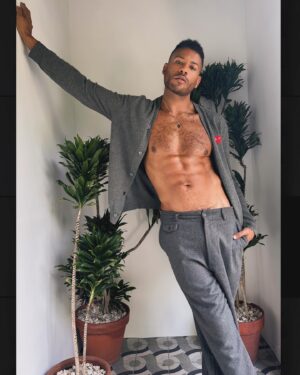 Jeffrey Bowyer-Chapman Instagram - 𝚕𝚎𝚊𝚟𝚎 𝚒𝚝 𝚝𝚘 𝚝𝚑𝚎 𝚘𝚝𝚑𝚎𝚛 𝚋𝚘𝚢𝚜 𝚝𝚘 𝚙𝚕𝚊𝚢 ♥️