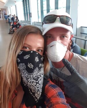 Jenna Saras Instagram - Just before Lock down
When you on the last flight out of Capetown 
And it gets delayed a couple times
You have the last Spur burger and beer on tap then go make new friends in the boarding lounge 
Not sure when this ritual will happen again

#covid19 #southafrica #beforecoronavirus
#beforelockdown #delayedflight #calmdowntoapanic #maskandbandana #actorslife #thistooshallpass #feelinggrateful #nofilter