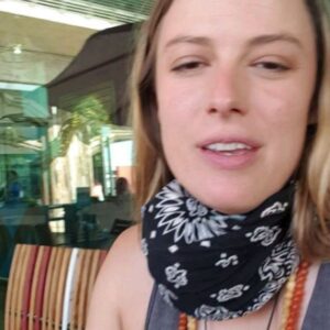Jenna Saras Instagram - Just before Lock down
When you on the last flight out of Capetown 
And it gets delayed a couple times
You have the last Spur burger and beer on tap then go make new friends in the boarding lounge 
Not sure when this ritual will happen again

#covid19 #southafrica #beforecoronavirus
#beforelockdown #delayedflight #calmdowntoapanic #maskandbandana #actorslife #thistooshallpass #feelinggrateful #nofilter