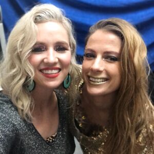 Jenna Saras Instagram - Love it when unexpected wonderful people are apart of your job for the day. 
#37daysleftof2019 #actress #actorslife #livingmybestlife #bigsmile #rollerskategirl #goldmember #blondehair #nofilter