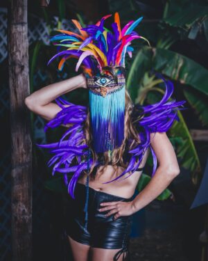 Jenna Saras Instagram - I can only hear and see 1 song when I see myself strutting this pose.

Edwin Starr- War 
(What it isn't good for, absolutely nothing) Thank you gents. @jackiechan @christucker #edwinstarr

Big  thanks to 

@djtuneraider
@birdsofafeathersa
@mirrormoon_ecoglitter
@flock_it 
@miatruter_photography 

#actorlife #actress #model  #entrepreneur #throwbackthursday
#throwback #festivalgear