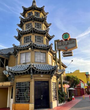 Jennie Kwan Instagram - For the past week I’ve been recording an audio book for the new murder mystery “Kill Her Twice” written by @staceyleeauthor.  I got extremely lucky with this job because not only is the book a great read full of twists and turns, thoughtful relationships, and community, but also I am obsessed with Los Angeles history which is beautifully written into the story.  Learning more about LA’s history as well as LA’s  Chinese culture has me wanting to dive deeper into our fascinating bygones.  So much so that I took a sightseeing trip to the OG Chinatown.  Even though it’s not as big as it used to be it still holds an important place in what makes LA the “City of Angels.”
.
.
.
#actor #voiceactor #audiobook #murdermysterybooks #penguinteen #whodoneit #reading #chinatownlosangeles