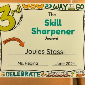 Jennifer DiNoia Instagram - Another year in the books for this sweet, skill sharpening kiddo 🩷🐰

So incredibly proud of her and can’t believe she’s finished 3rd grade & is going onto 4th grade next year!!! 😭😭🥴 Where does the time go?! 

Also, I can’t keep up with the lingo these days #Slay #HAGS - Have A Great Summer!!! 😂