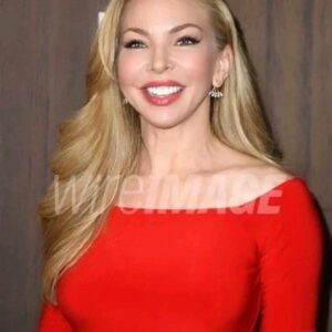 Actress Jennifer Lyons HD Instagram Photos and Wallpapers August 2023