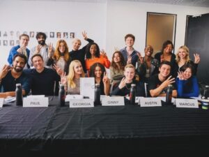 Jennifer Robertson Instagram - Good things come in (season) threes! Ginny and Georgia Season 3 has begun!!!