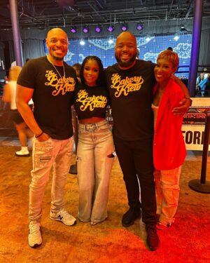 Jennifer Sears Instagram - Pulled up to #thebaldbrotherstour Atlanta show to see @tonybaker, @kevonstage, and @tahirmoore. Make sure you check ‘em out when they come to a city near you.👏🏾🙌🏾🔥 #thebakerykrew