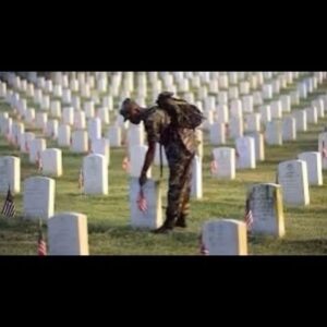 Jennifer Walcott Instagram - Remembering and honoring our heroes this Memorial Day. Thank you for your service and sacrifice.