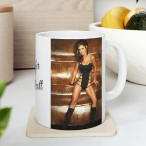 Jennifer Walcott Instagram - Grab my coffee cup today they are going fast 💨 ❤️
“Sip back and relax, summer’s brewin’!”☀️
@perfect10mugs