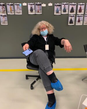 Jenny Beavan Instagram - Thinking back on the Mrs Harris journey and finding the photographs of us in masks, and some which emphasise the glamour of filming on location …! Remembering the added difficulty of doing fittings in masks, visors and surgical gloves (although we gave up on gloves fairly quickly). It was so distancing from the characters we were trying to create, and each other, but obviously kept everyone safer. Masks, lockdown, quarantine and working in Hungarian! (not the easiest language on the planet) added to our challenges but everyone was so understanding and helpful and we got there! What a crew - not many of us but all so good. Dear Team Harris Costume!

Just the Oscars to go now and then Mrs Harris can put away her duster, fold her pinny neatly and rest her head wrap. She is a war baby and into sustainability so will have gotten a lot of use out of her outfit!

She, Jenny and Team Harris Costume are totally thrilled to have been recognised for all the awards and even to have won 🏆 one - thank you BIFA!! We were very honoured. We were a small modest film but we got noticed! I think the amazing Lesley Manville may have had something to do with that! Thank you all so much!

On the last lap now but so wonderful to have had time here in LA between awards and met so many lovely designers I didn’t know before. A privilege - the Guild evening was wonderful and fun! We are a good strong bunch.

@mrsharrismovie
