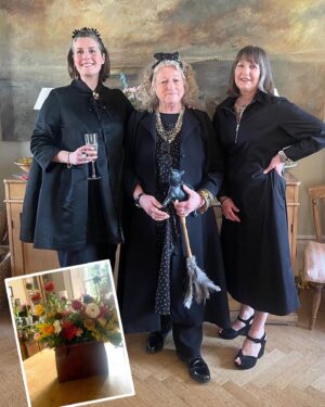 Jenny Beavan Instagram - Mrs Harris had a wonderful time at the BAFTAs seeing lots of old (and not so old) friends and drinking an immoderate amount of champagne … Mrs Harris took her trusty friends Sally and Lauren to keep her on the straight and narrow - not an easy job when an excitable cleaning lady gets let loose at a ‘do’ in the Festival Hall.

We didn’t win but were in excellent company - Emma Thompson, Colin Farrell and Michelle Yeoh to name but 3!! It is just wonderful that our film was 'noticed'! She felt very comfortable in the elegant coat and pinny made for her by the great Tim Perkins. Tim has made an eclectic mix of clothes and costumes for me over the years. 

Flowers from Daisy Gilbert of Moonriver Content - she thought the handbag was very Mrs Harris!! 

So, now Mrs Harris is packing up her feather duster as it is off to LA! There will be plenty of work to do there cleaning and polishing ..

Mrs Harris and Team Harris would like to thank Universal / Focus who have looked after us so well at the BAFTAs and all the PR we have done - we had the lovely Ebba keeping us safe at the BAFTAs.  Mrs Harris and I also want to thank the amazing Multitude Media, Mrs H’s PR, who are just extraordinary and look after us brilliantly - Emily, Niamh and Will Wood - would you like to move in to my home please? You would find plenty to do!

So after the agony of packing (not dissimilar to choosing the 8 discs…) we will be jetting off to LA on Sunday .. I feel badly about the air travel but don't know how else to get there! Well, not in a day …

Apologies to the wonderful Lesley Manville, the true and only Mrs Harris.

@mrsharrismovie 
@universalpicturesuk 
@focusfeatures 
@multitudemedia
@timjohnperkins 
@lauren_reyhani_costume