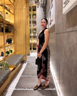 Jenny Zhang Instagram - 🌹