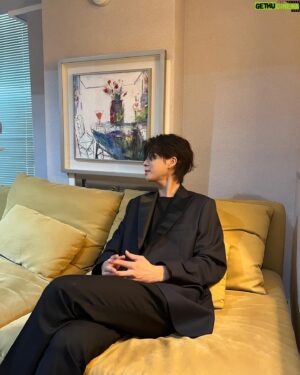Jeong Dong-won Instagram - 😏