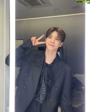 Jeong Dong-won Instagram - KBS 전국노래자랑 연말결선 ❤️