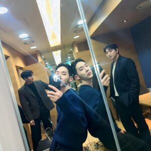 Jeong Jin-woon Instagram - 투에이엠 2AM