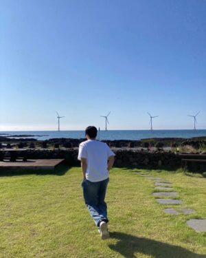 Jeong Se-woon Instagram - 가족여행 in Jeju 🏝