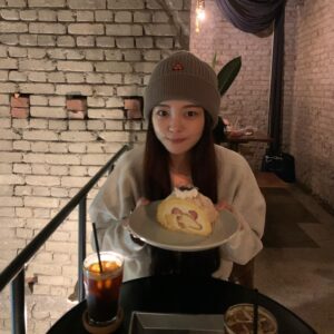 Jeong So-ri Instagram - 🍓🍰