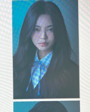 Jeong So-ri Instagram - #밤이되었습니다 포스터 비하인드😝
@netflixkr 공개되었어요🌙