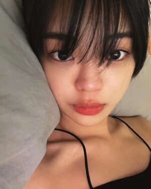 Jeong So-ri Instagram - 좋아하는 사진들📷