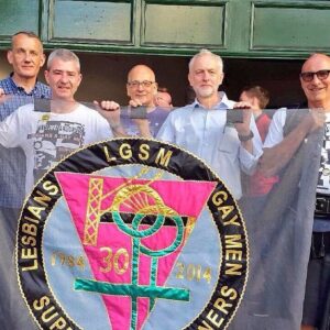 Jeremy Corbyn Instagram - 55 years on from the Stonewall riots — where the LGBTQ  community in New York resisted police discrimination — we are reminded of not just how far we have come, but also how far we have left to go for equality for all.

Happy #Pride to all in Islington North and beyond. 🏳️‍🌈🏳️‍⚧️