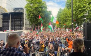 Jeremy Corbyn Instagram - Our message to the government: we are a movement for Palestine, and we are never, ever going away.