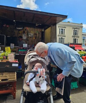 Jeremy Corbyn Instagram - “Have you signed up at www.votecorbyn.com/events?”

(Link in bio)