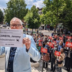 Jeremy Corbyn Instagram - Today I handed in my nomination papers to become the independent candidate for Islington North.

It has been an honour to serve my community and stand up for a better world.

With your support, that is what I’ll continue to do. Join us at www.votecorbyn.com (link in bio).
