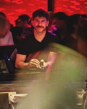 Jeremy Crittenden Instagram - I think I had the most fun last night. Here’s a dump to prove it. 

Started at @sohohouse for a @rupaulsdragrace viewing party hosted by @jacklynn.hyde and @missleidyrodriguez. Not sure why the press hasn’t covered the game of Traitors we played during commercial breaks which I WON tank you so much. @thetraitors.us maybe cast me. Thank you so much @derycktodd for inviting us. 

Next @petertamlin (who took these pics) and I went to @animal.nyc in BK and had the best damn time. Literally everyone in the bar was gorgeous. 

Then I had a McDouble on the way home tysm. 
.
.
.
.
#gay #gayswithbeards #gaynyc #gaybrooklyn #fridaynight #newyorklife #adventureanywhere #photographer
