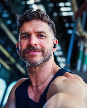 Jeremy Crittenden Instagram - Father’s day vibes. Kids not included. 

Happy daddy’s day to all who celebrate. Good boys DM. 
.
.
.
#gay #daddysday #pride2024
