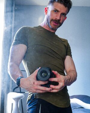 Jeremy Crittenden Instagram - The overall mood of these photos matches the cleanliness of mirror through which the photos are taken. 

What’s up this weekend???
.
.
.
.
#gay #selfportrait