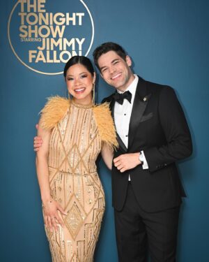 Jeremy Jordan Instagram - @bwaygatsby is here tonight to perform “My Green Light”! #FallonTonight 

📷 @toddowyoung
