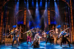 Jeremy Jordan Instagram - Here's your official First Look at the Great Gatsby on Broadway. ✨🥂

📷 Matthew Murphy & Evan Zimmerman

#bwaygatsby #jeremyjordan #evanoblezada #gatsbymusical #broadway