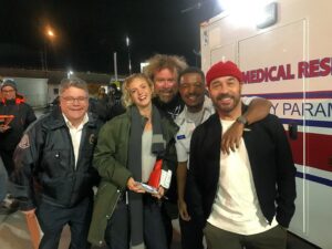 Jeremy Piven Instagram - That’s a wrap!  If you can’t make a scary movie feel authentic while filming during Halloween you should just go into roofing… Going to miss this eccentric and beautiful Bunch . Vindicta will be out next year . @mcnamara6262  @seanastin  @elenakampouris @jaimecallica