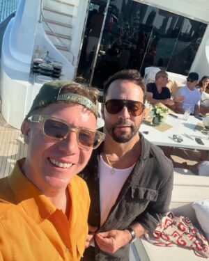 Jeremy Piven Instagram - Miami days are different… Sweating like a Hebrew slave in this wool suit yet living the dream. Thanks for an unforgettable day @jimmybutler
